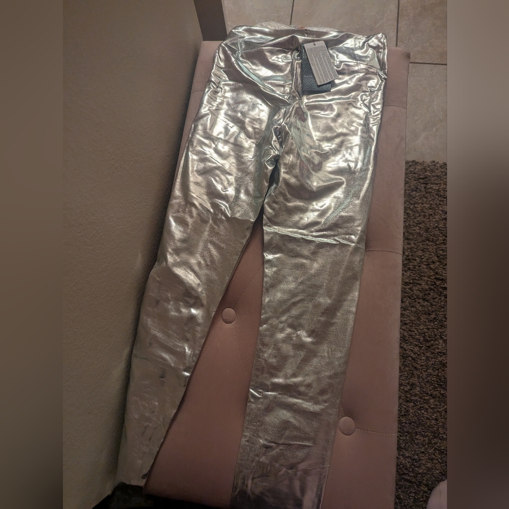Metallic Silver Leggings with Futuristic Sheen